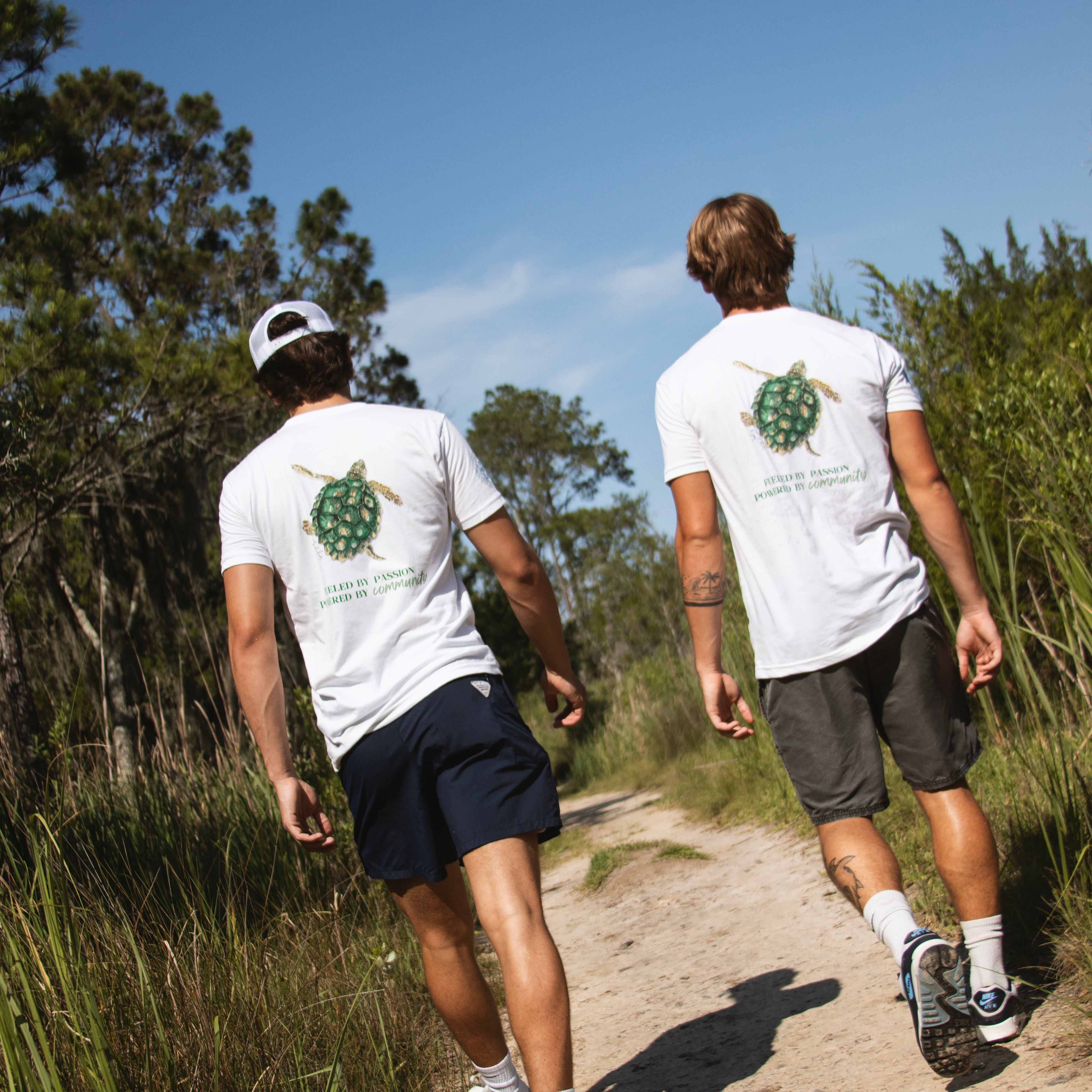 Moisture-Wicking Sun Shirt, Unisex Lightweight Outdoor Performance Shirt,
Dry Fit UV Protection Shirt for Boating, Fishing, & Beach Days
